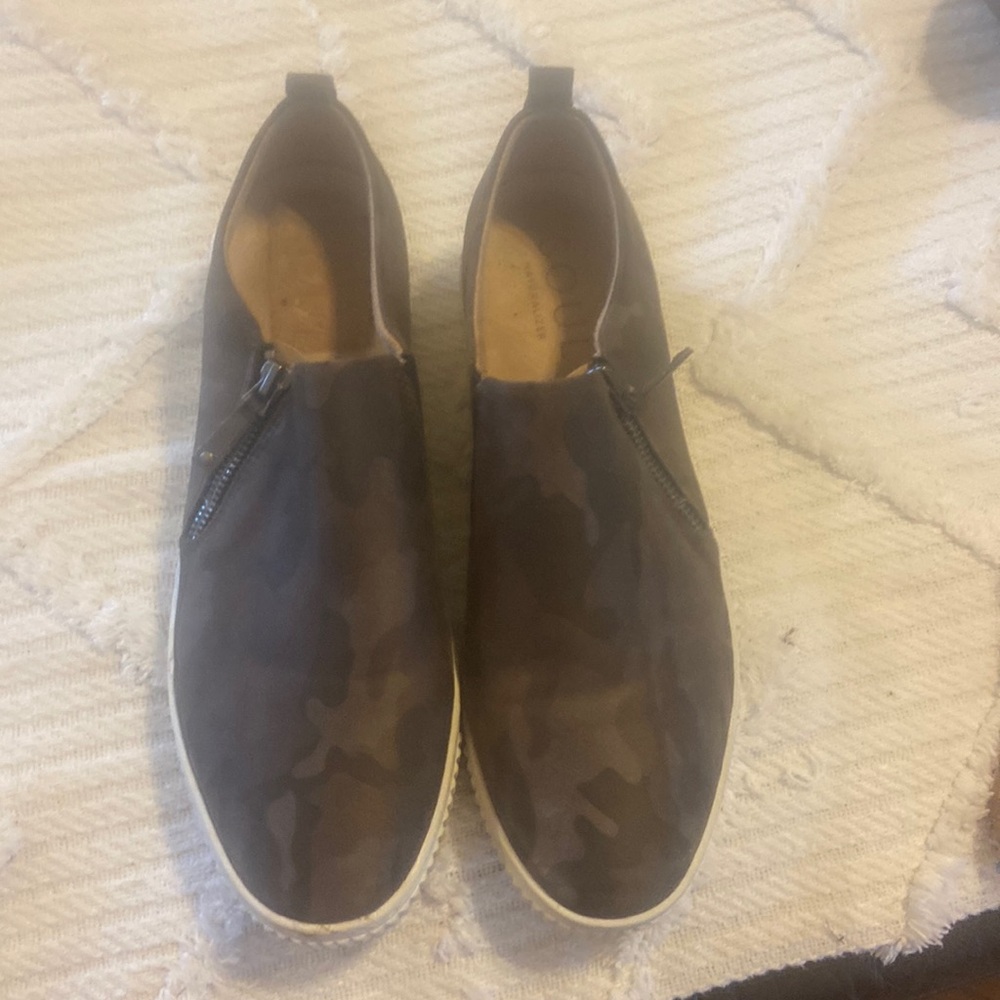 SOUL Naturalizer Sneakers